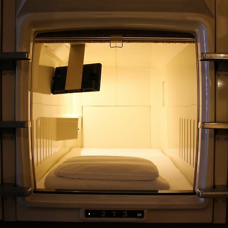 Sauna & Capsule Hotel Hokuo Токіо Екстер'єр фото